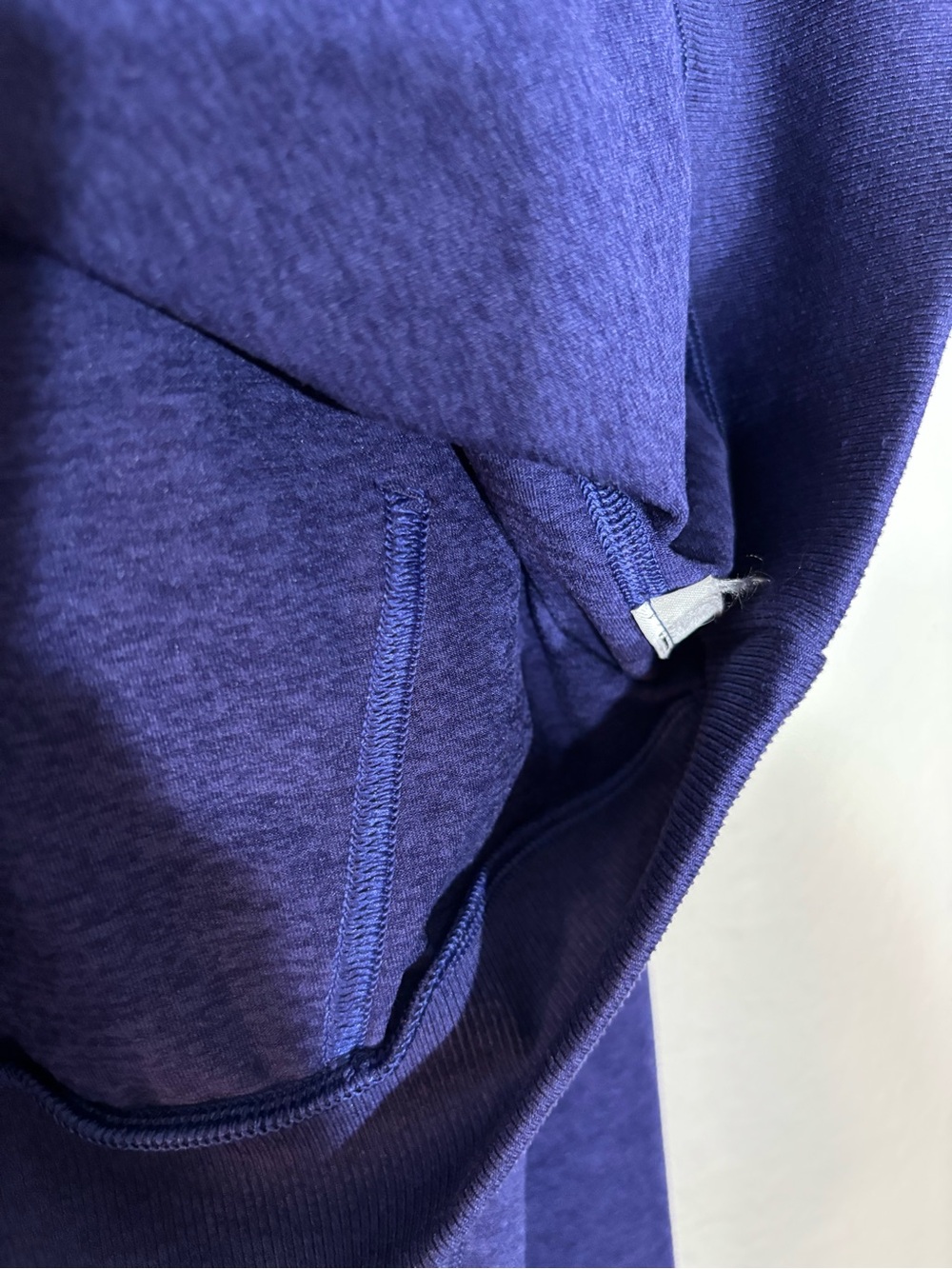 Vuori DreamKnit Halo Modern Full Zip Hoodie Navy Blue Size Medium - Picture 8 of 8
